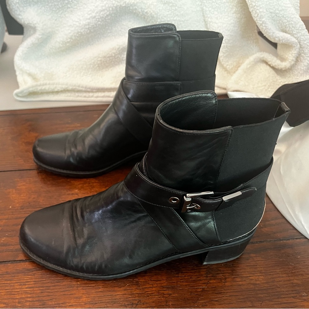 Stuart Weitzman ankle moto boots